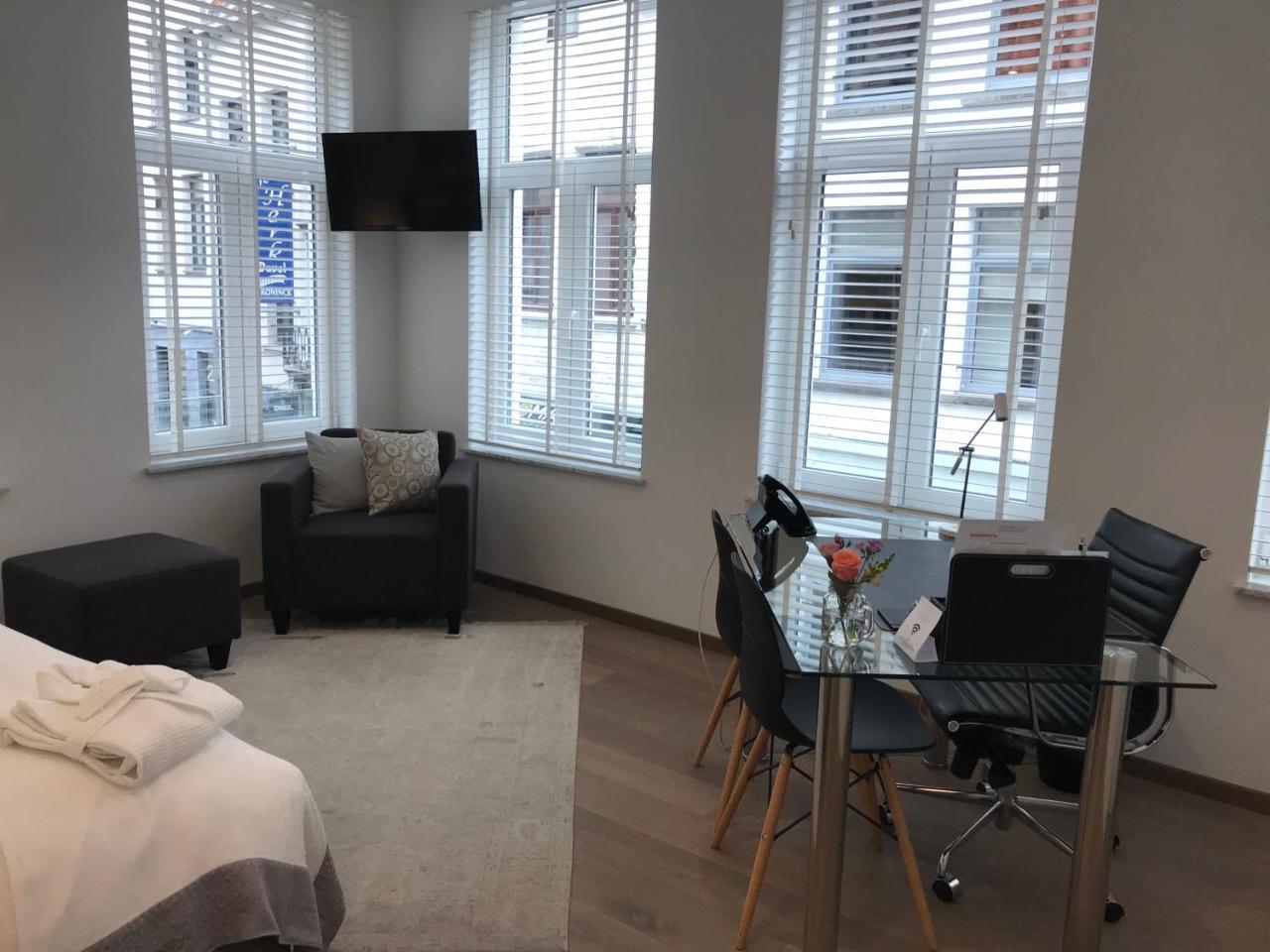 Antwerp Business Suites Exterior foto