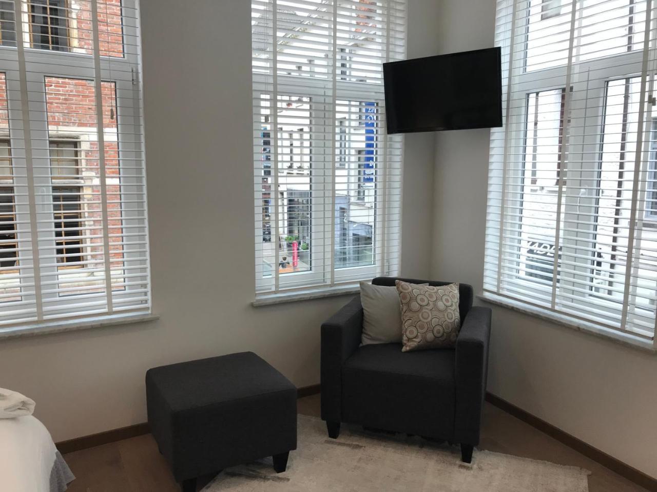 Antwerp Business Suites Exterior foto
